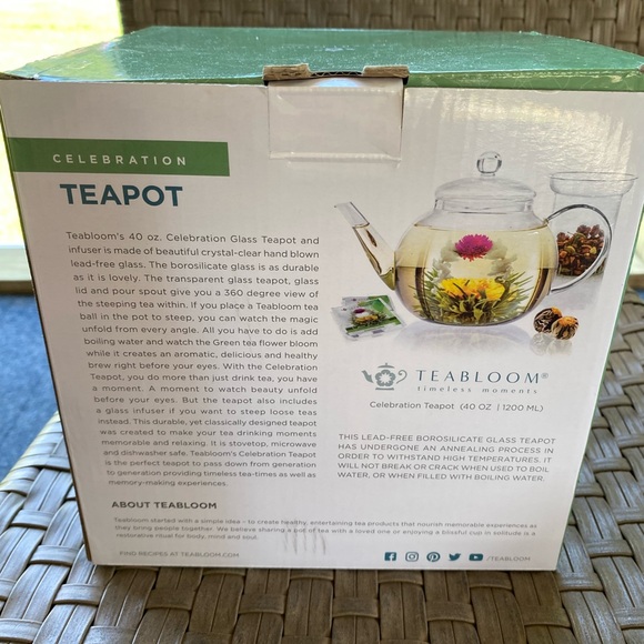Teabloom Timeless Moments Celebration Teapot - Picture 3 of 14